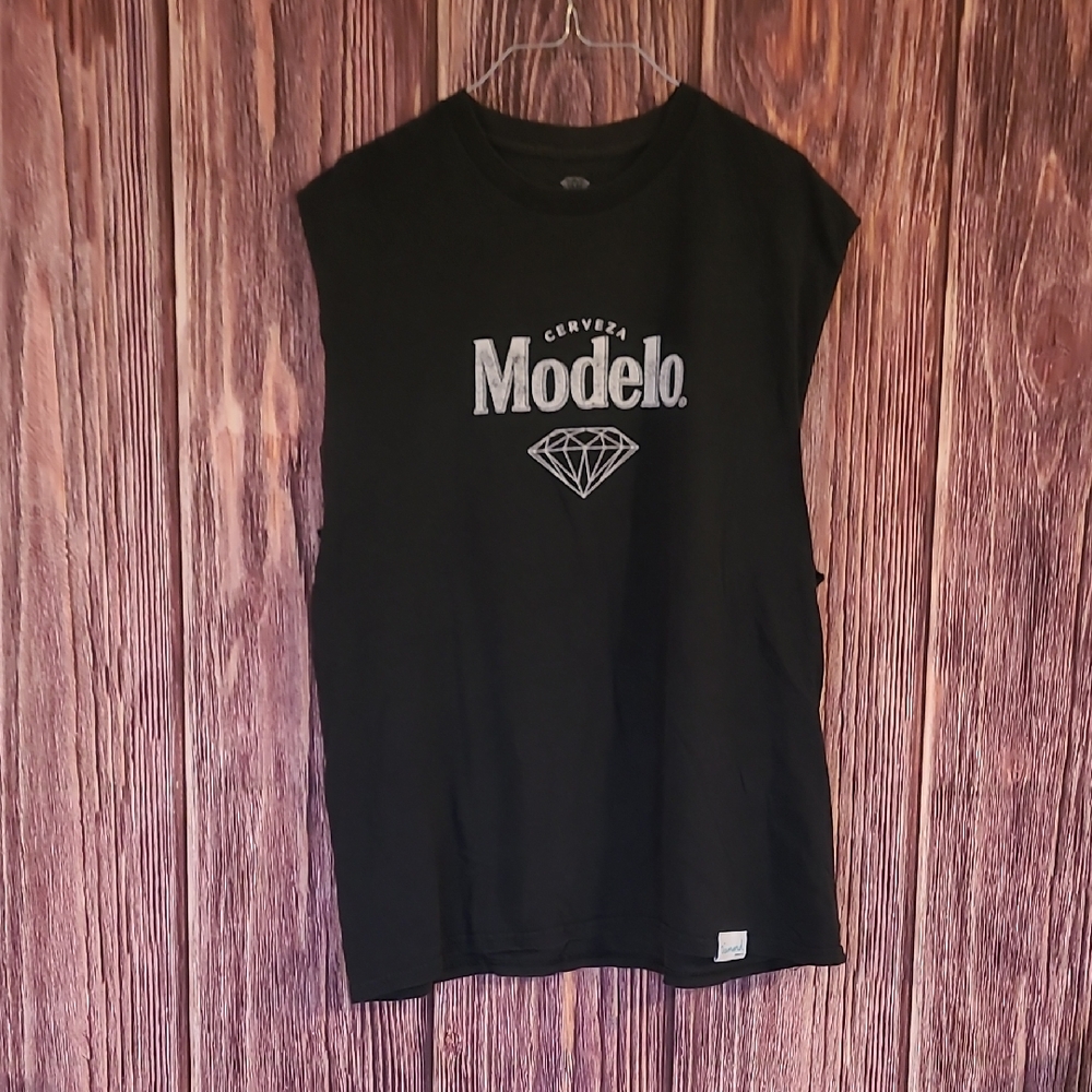 Diamond Supply Co. Black Fabric with White and Blue Tag